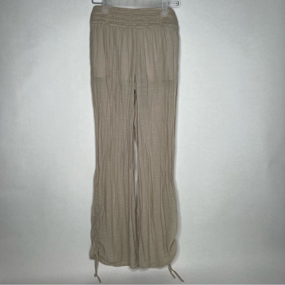I.N. San Francisco Sheer Shorty Pants Tan Taupe‎ Khaki Juniors Small